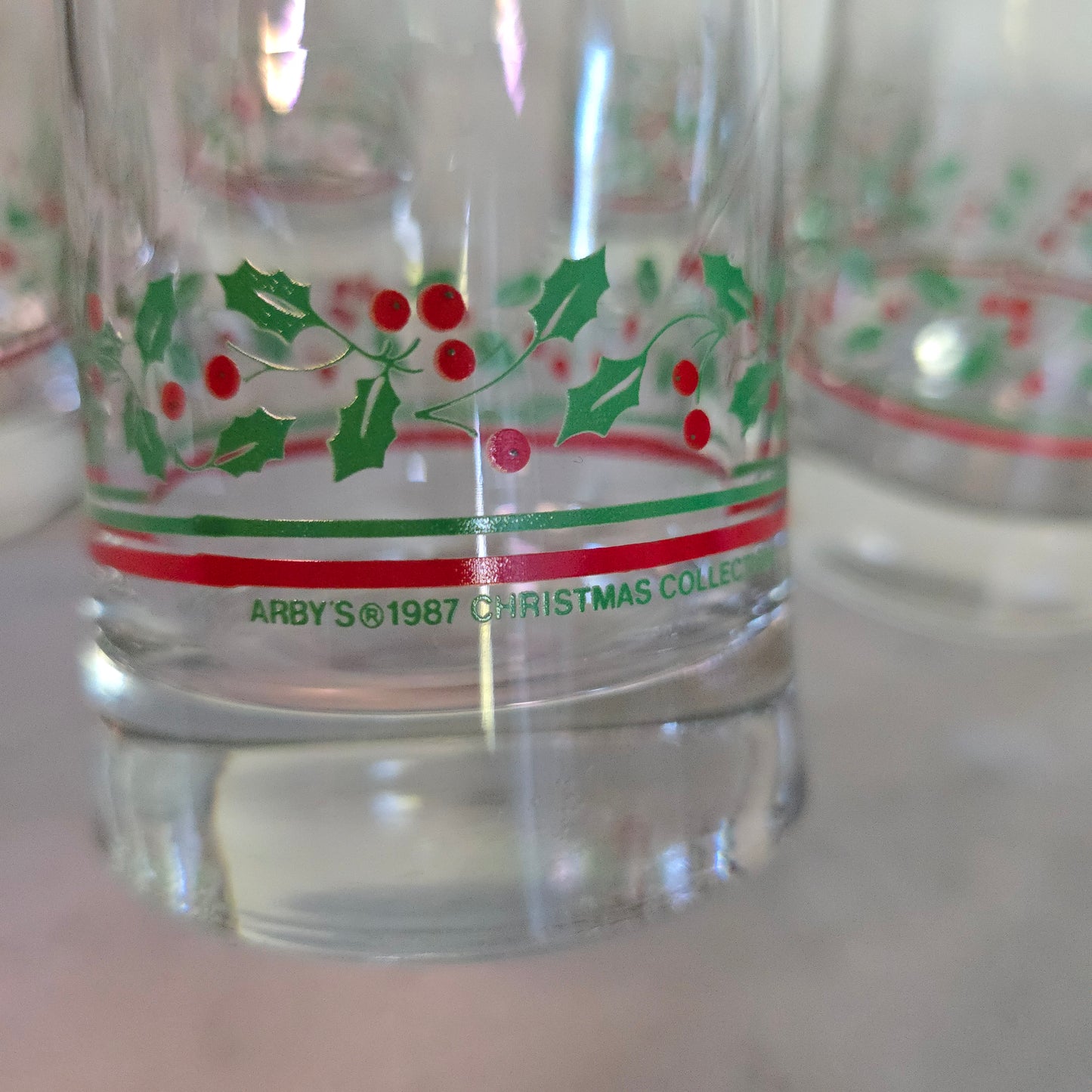 Set of 5 - Vintage Holiday Glasses