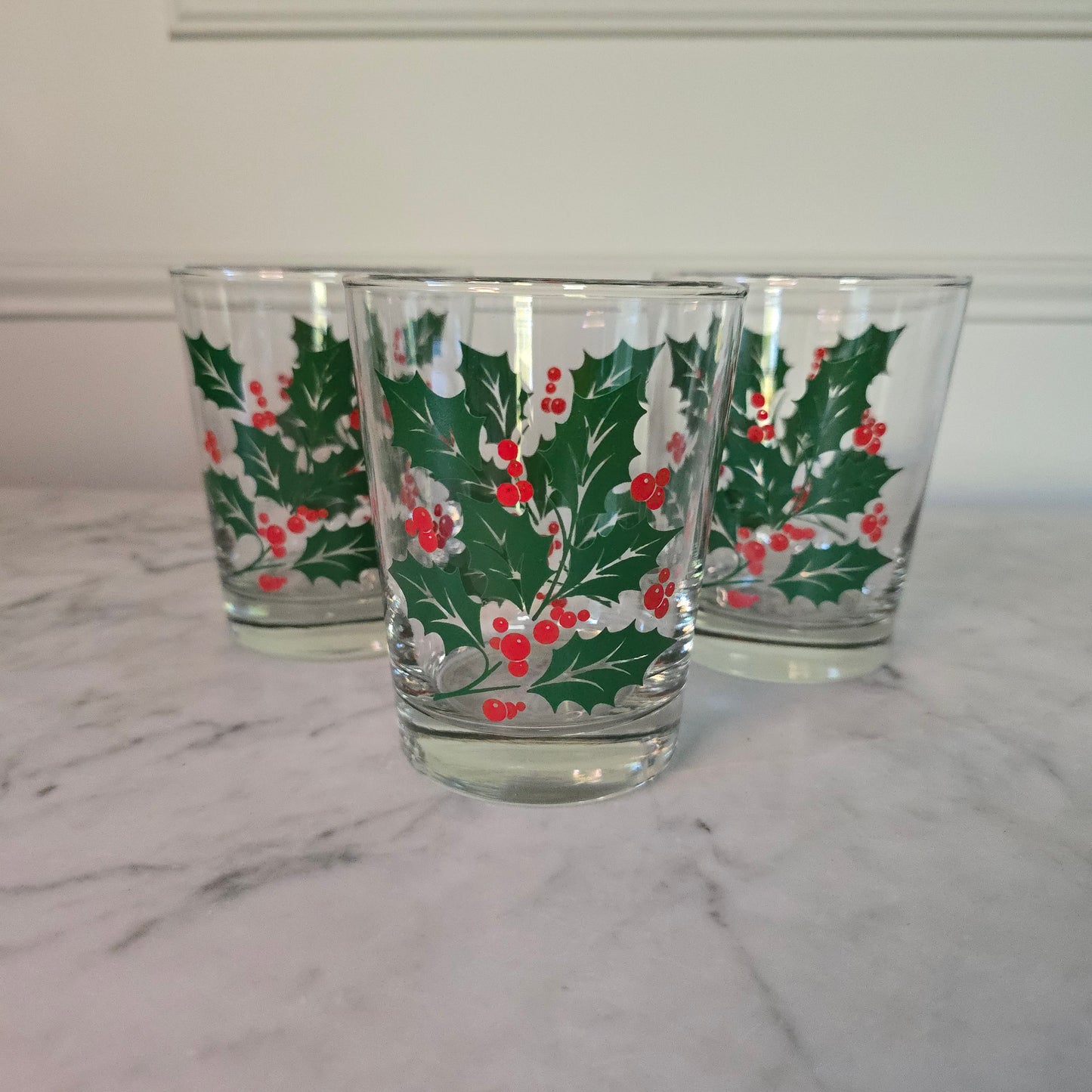 Set of 3 - Vintage Holiday Glasses