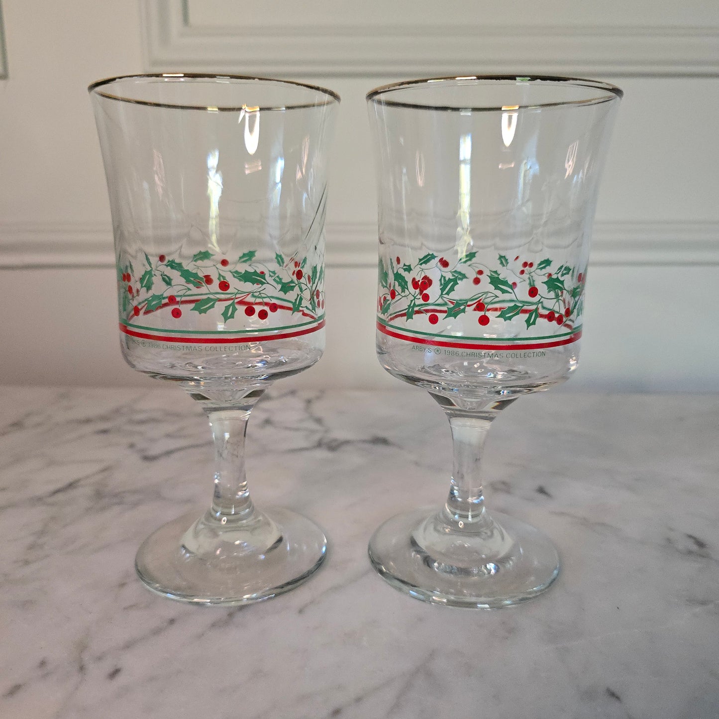 Set of 2 - Vintage Holiday Goblets