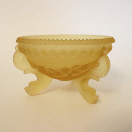 Vintage Westmoreland Shell Satin Glass Dish